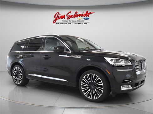 Used 2023 Lincoln Aviator Black Label image 2