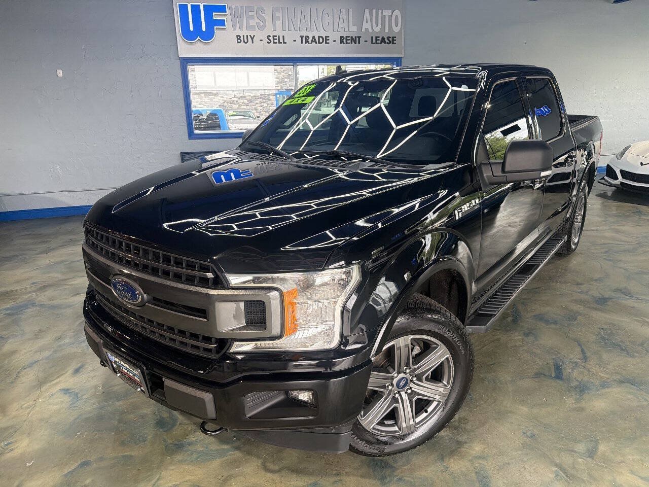 Used 2020 Ford F150 XLT w/ Equipment Group 302A Luxury AWD/4WD image 1