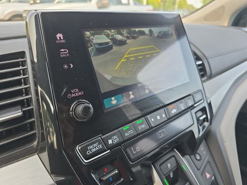 Used 2024 Honda Odyssey EX-L image 22