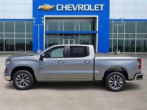 New 2026 Chevrolet Silverado 1500 LT w/ Texas Edition Plus AWD/4WD image 3