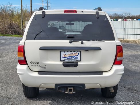 Used 2004 Jeep Grand Cherokee Laredo w/ Tan Your Hide Group image 4