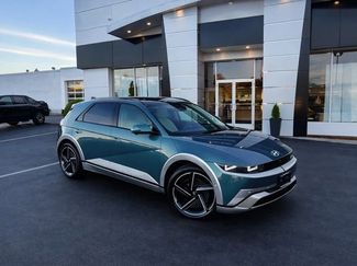 Used 2025 Hyundai Ioniq 5 Limited video 2