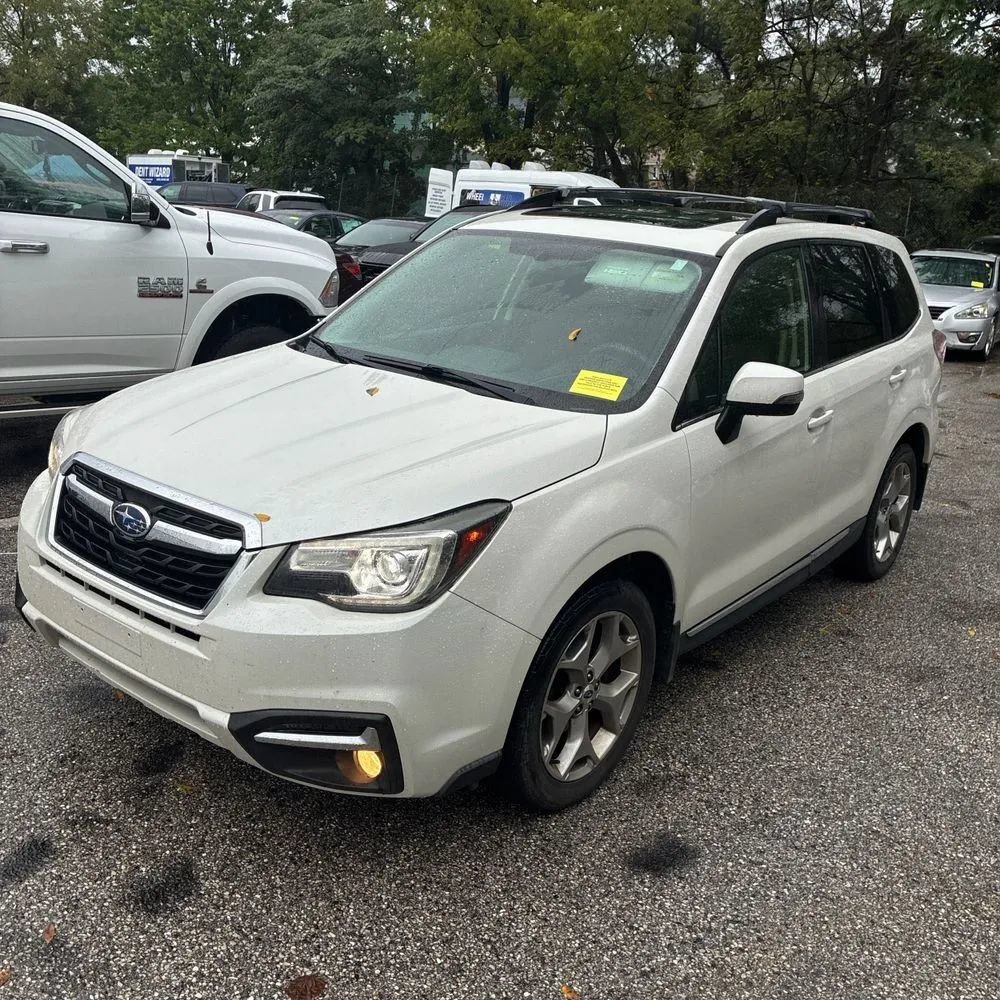 Used 2017 Subaru Forester 2.5i Touring AWD/4WD image 1