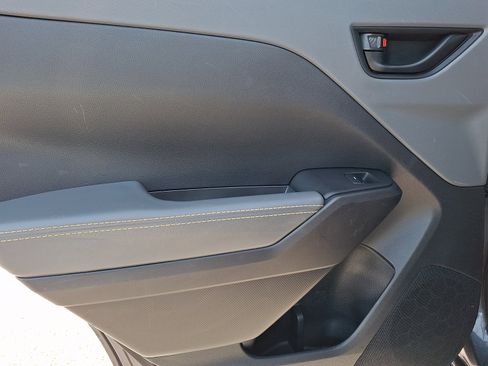 Certified 2024 Subaru Crosstrek 2.5i Sport w/ Crosstrek Mirror Package image 11