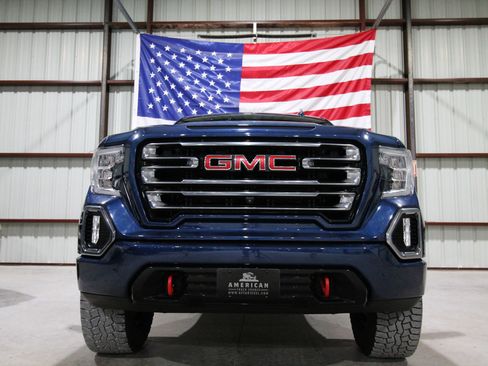 Used 2019 GMC Sierra 1500 AT4 w/ AT4 Premium Package AWD/4WD image 2