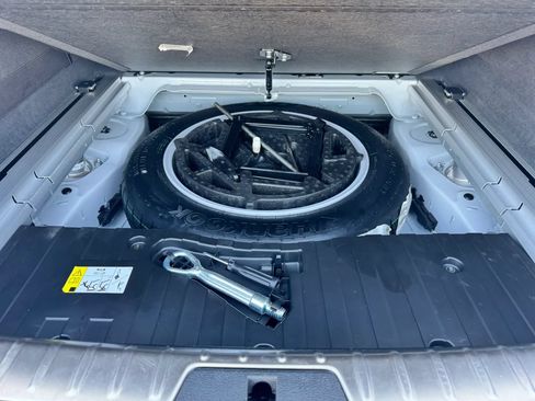 Used 2016 BMW X6 M AWD/4WD image 45