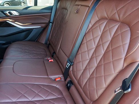 Used 2024 BMW X5 sDrive40i w/ M Sport Package image 20