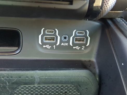 Used 2021 RAM 1500 Limited image 30