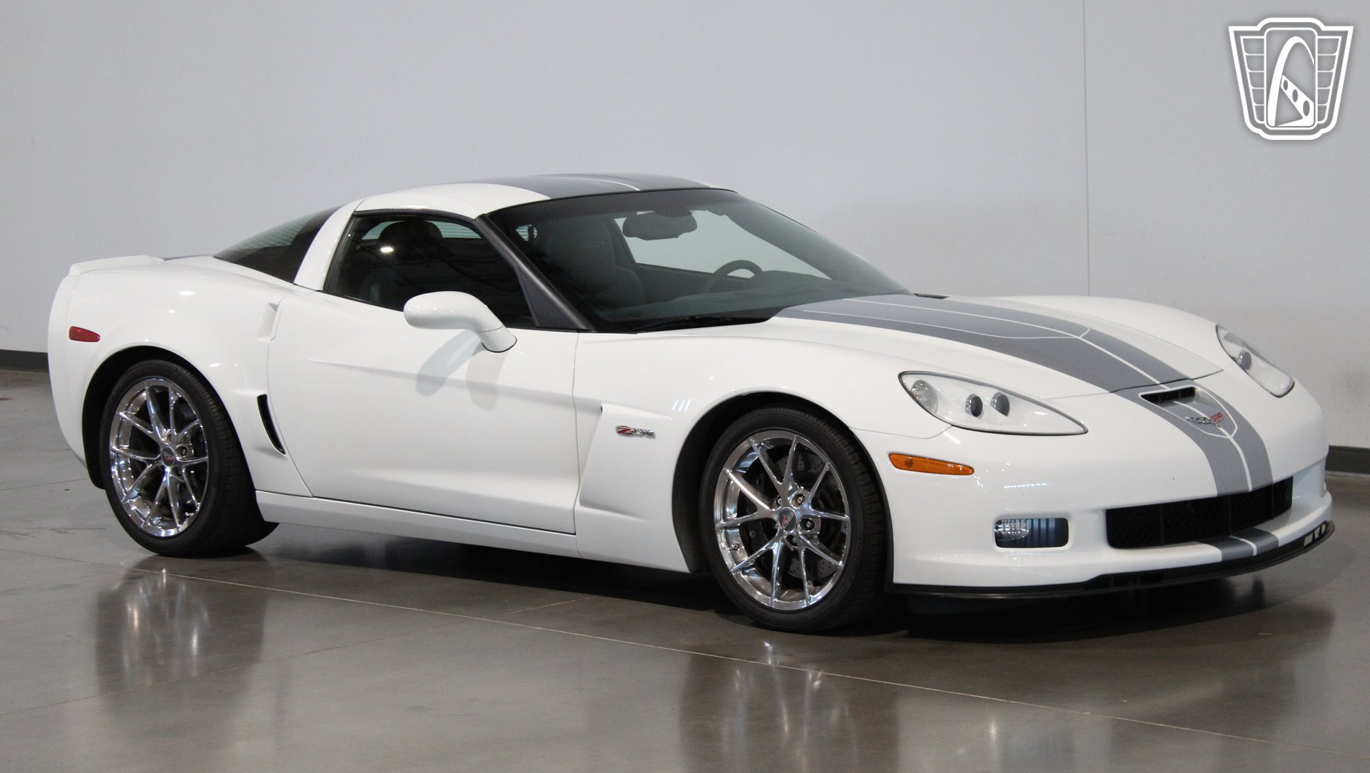 Used 2013 Chevrolet Corvette Z06 w/ 3LZ Preferred Equipment Group RWD image 21