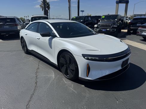 Used 2024 Lucid Air Touring AWD/4WD image 2