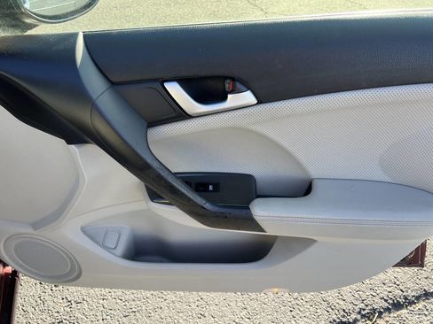 Used 2012 Acura TSX Sport Wagon image 9