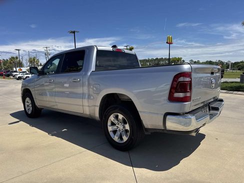 Used 2024 RAM 1500 Laramie AWD/4WD image 5