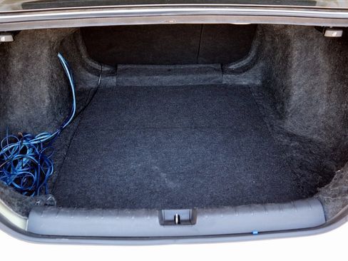 Used 2017 Honda Civic EX-L image 10