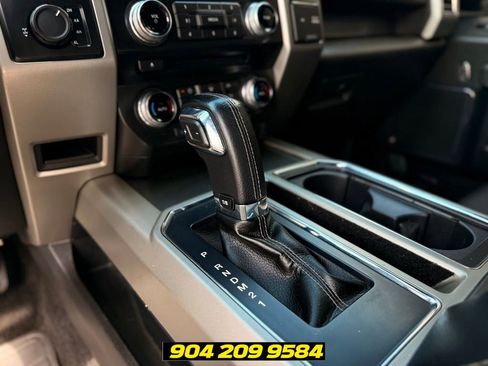 Used 2015 Ford F150 Lariat w/ Equipment Group 502A Luxury AWD/4WD image 19