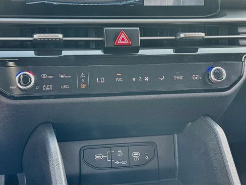 Certified 2026 Kia Sportage SX FWD image 16