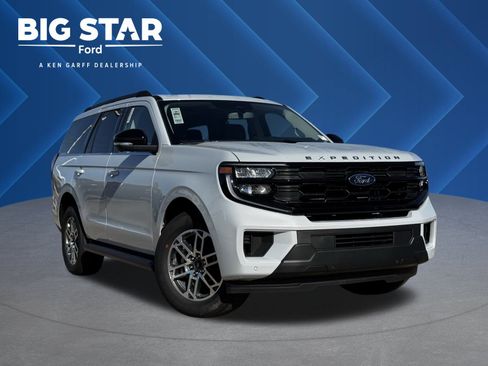 New 2025 Ford Expedition Active image 1