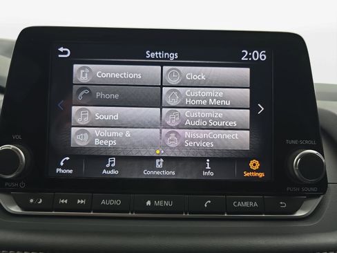 Used 2026 Nissan Rogue Dark Armor AWD/4WD image 18