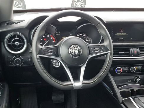 Used 2019 Alfa Romeo Stelvio w/ Nero Edizione image 12