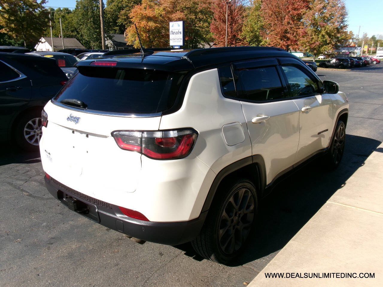 Used 2019 Jeep Compass High Altitude AWD/4WD image 3