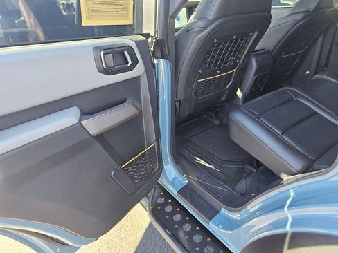 Used 2021 Ford Bronco Badlands AWD/4WD image 13