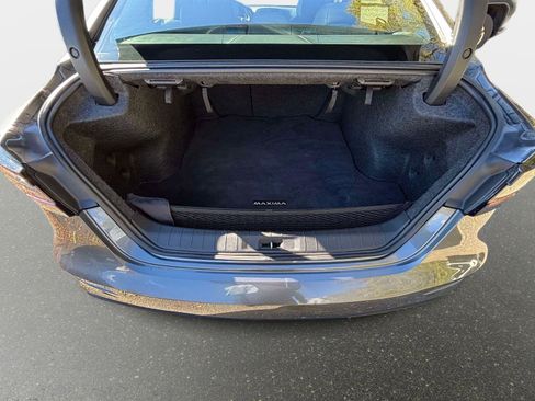 Used 2019 Nissan Maxima SR w/ Premium Package image 23