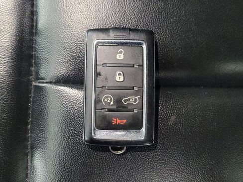 Used 2021 Jeep Grand Cherokee L Limited image 32