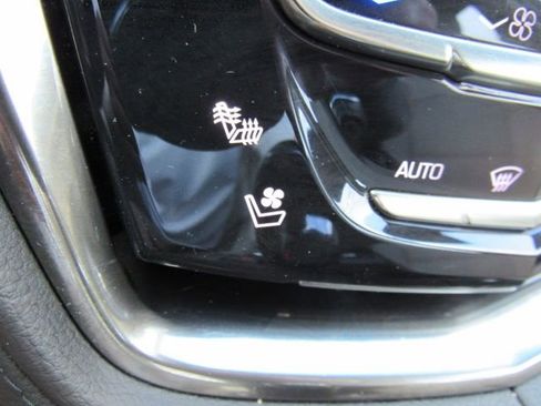 Used 2016 Cadillac CTS Luxury image 22