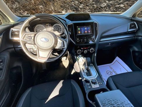 Used 2023 Subaru Forester Premium image 14