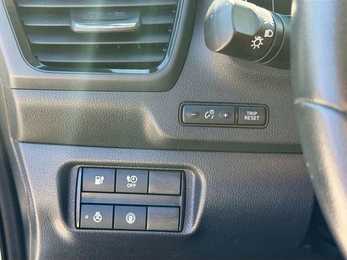 Used 2021 Nissan Leaf SV Plus image 11