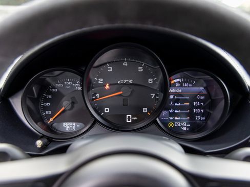 Certified 2018 Porsche 718 Cayman GTS image 30