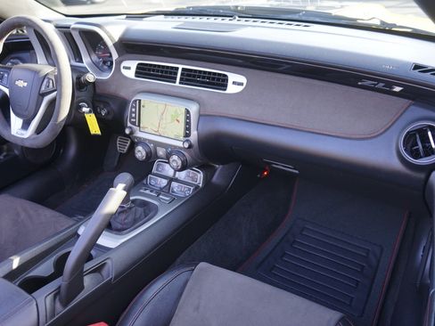 Used 2013 Chevrolet Camaro ZL1 RWD image 19