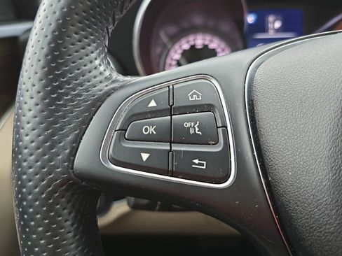Used 2018 Mercedes-Benz C 300 4MATIC Sedan image 16