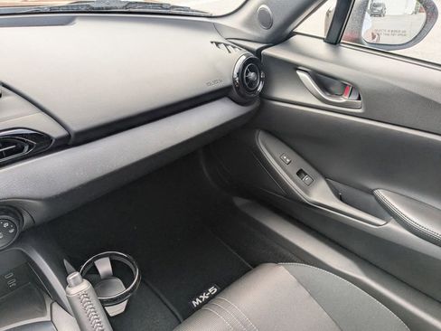 New 2026 MAZDA MX-5 Miata Sport RWD image 16