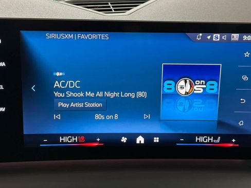 Used 2025 BMW 228i xDrive w/ Premium Package image 17