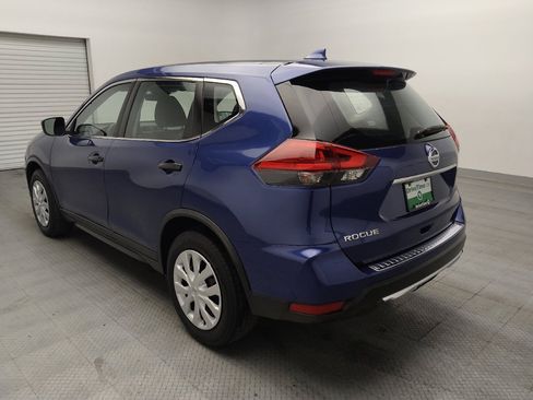 Used 2020 Nissan Rogue S FWD image 5