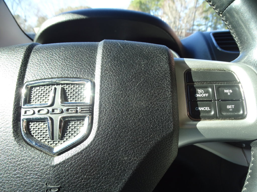 Used 2013 Dodge Journey Crew FWD image 25