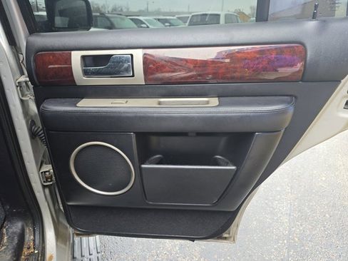 Used 2003 Lincoln Navigator Luxury image 13