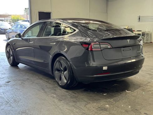 Used 2018 Tesla Model 3 Long Range AWD/4WD image 2