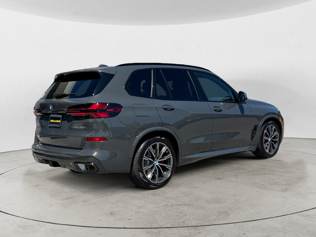 Used 2026 BMW X5 xDrive50e w/ Executive Package AWD/4WD image 5