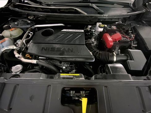 Used 2025 Nissan Rogue SV FWD image 10