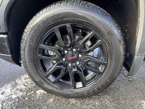 Used 2023 GMC Sierra 1500 Elevation image 11