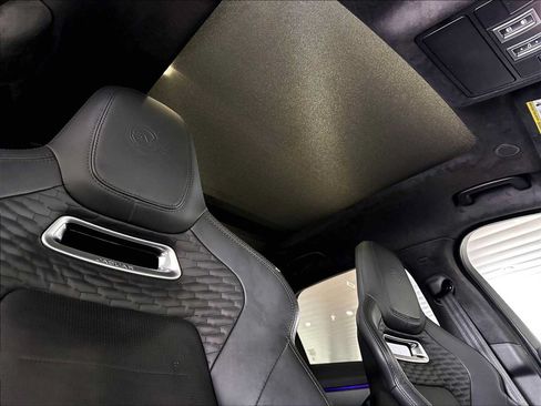 Used 2023 Jaguar F-PACE SVR AWD/4WD image 25