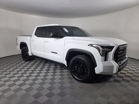 Used 2024 Toyota Tundra SR5 w/ SR5 Premium Package AWD/4WD image 2