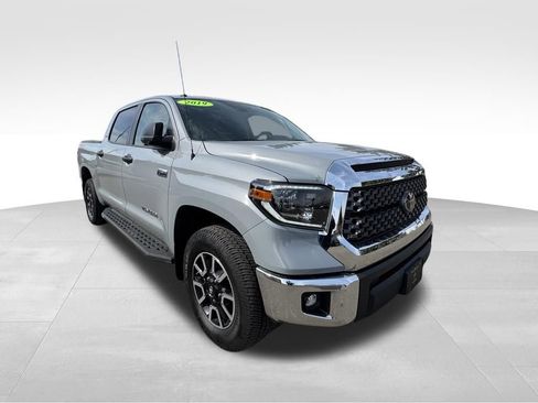 Used 2019 Toyota Tundra SR5 w/ TRD Off Road Package image 5