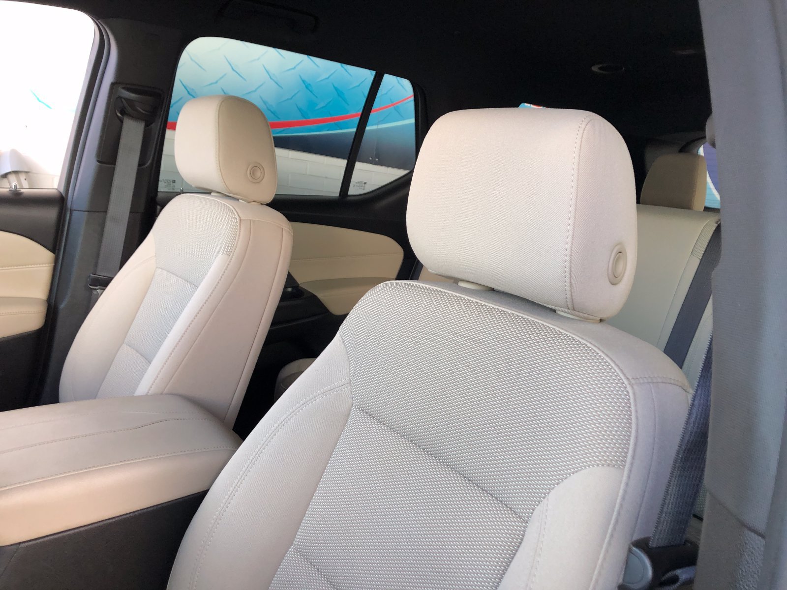 Used 2024 Chevrolet Traverse LS w/ Safety Package FWD image 20