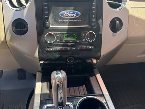 Used 2014 Ford Expedition Limited w/ Equipment Group 301A RWD image 10