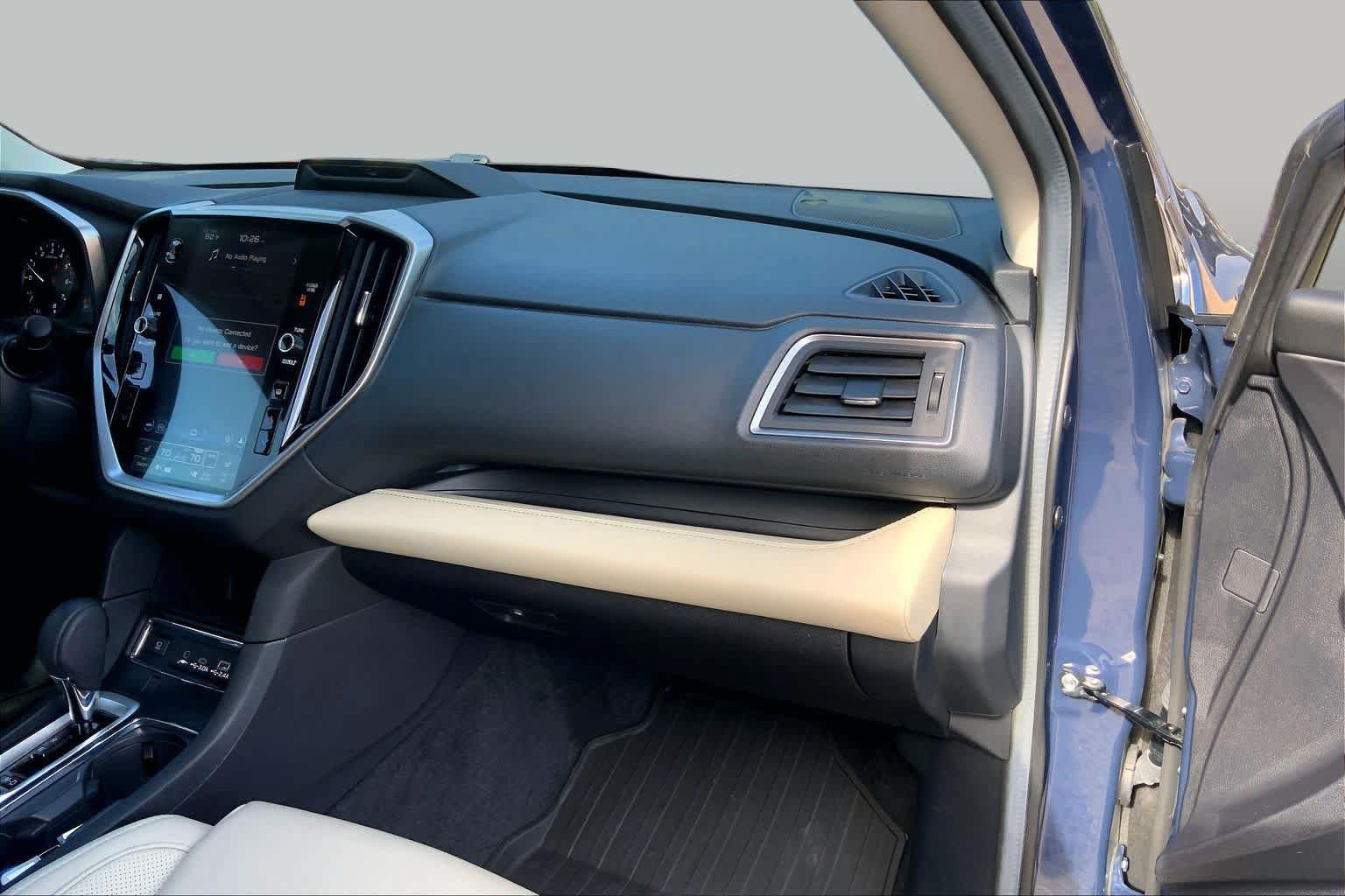 Used 2024 Subaru Ascent Limited w/ Technology Package AWD/4WD image 18