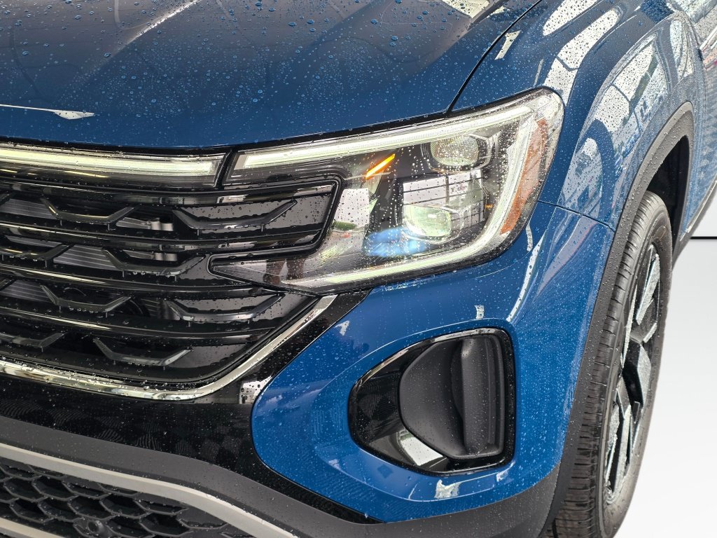 New 2026 Volkswagen Atlas Cross Sport SE AWD/4WD image 11