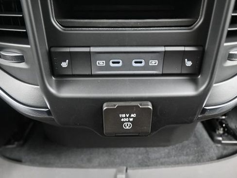 New 2026 RAM 1500 Laramie w/ Chrome Appearance Group AWD/4WD image 25