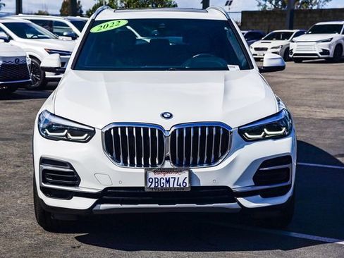 Used 2022 BMW X5 xDrive45e image 2